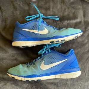 Custom Nike running shoes